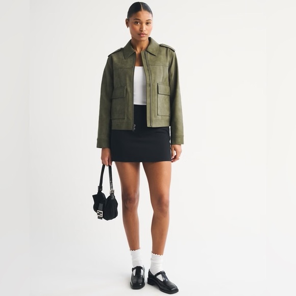 Abercrombie & Fitch Scarlett Mini Skort Ultra High Rise Curve Love Medium - Picture 1 of 9